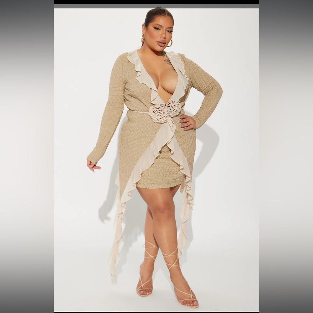 Fashionnova loving life textured skirt set size 3x